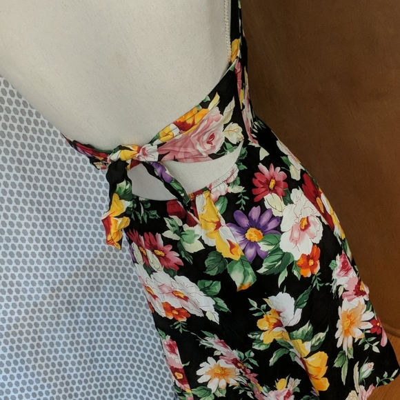 Floral vintage button down dress - Picture 3 of 7